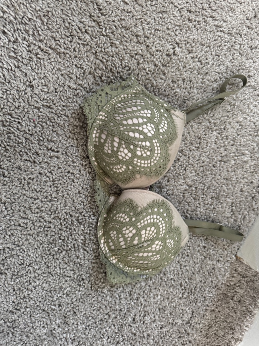 Victorias Secret Olive Green Lace Overlay Push-Up Bra